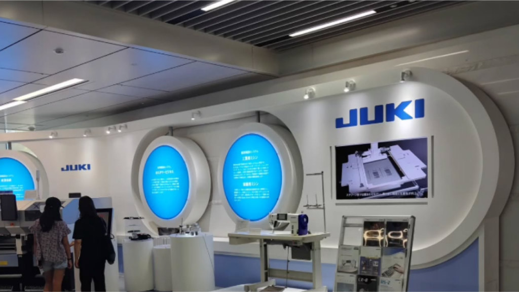 JUKI本社を見学。Eソーイングこども教室